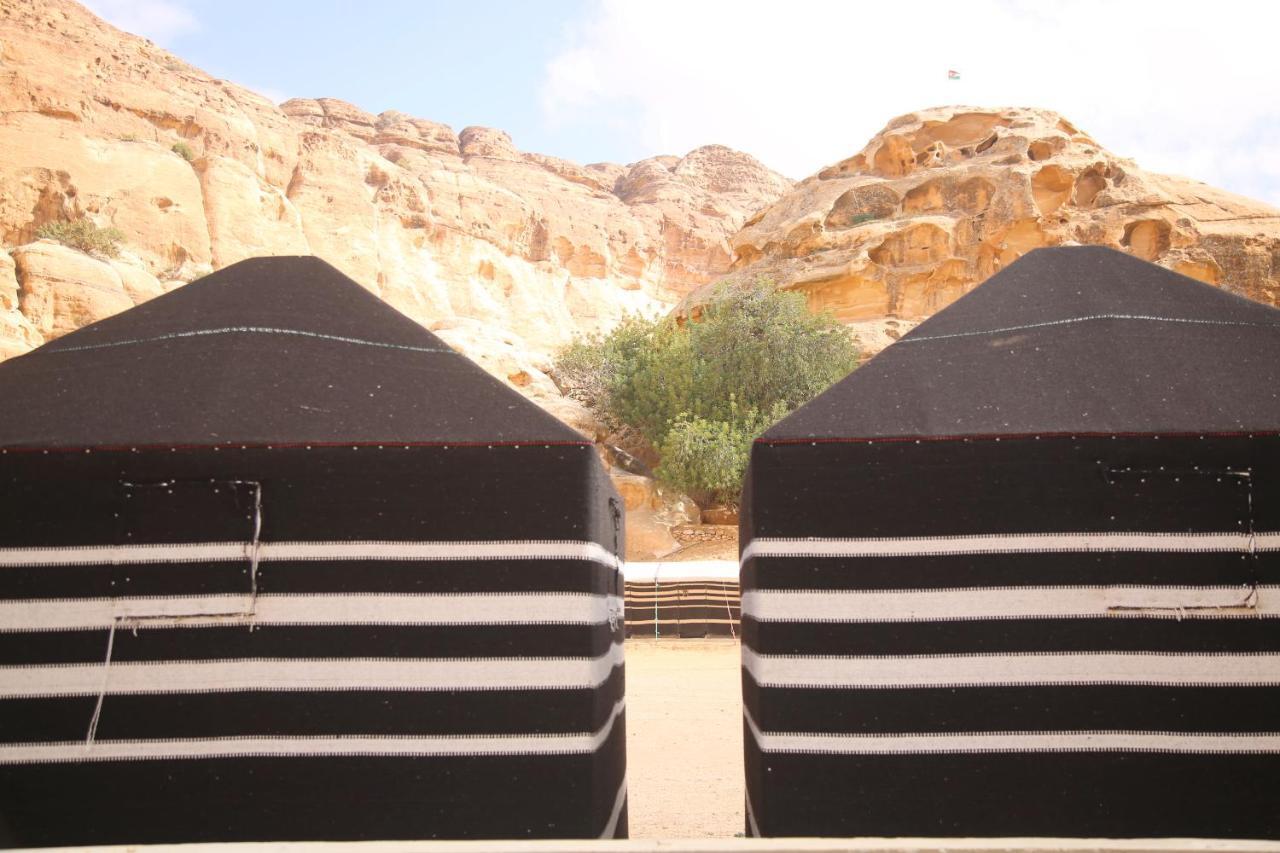 瓦迪穆萨 Ammarin Bedouin Camp酒店 外观 照片